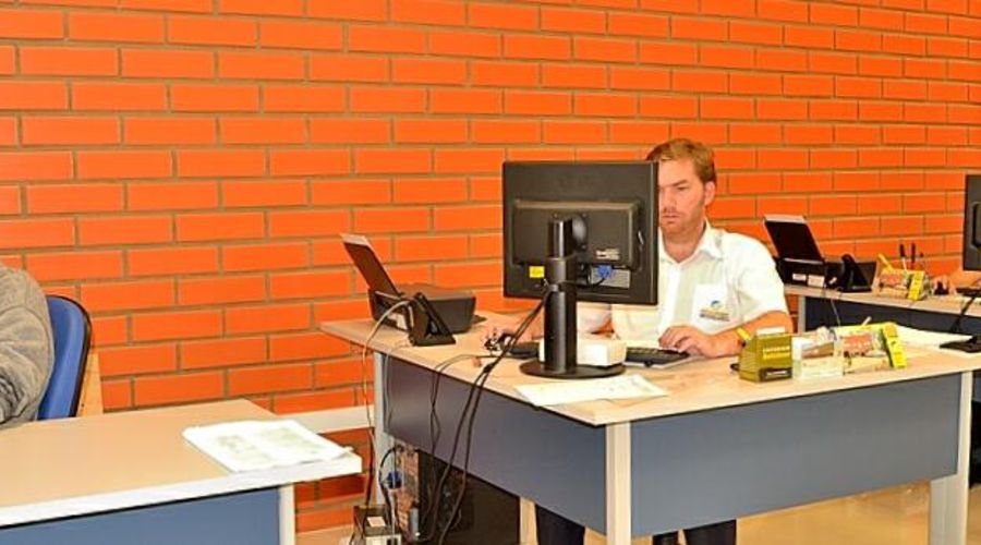 Desenvolvimento de Facas de Corte e Vinco e Embalagens